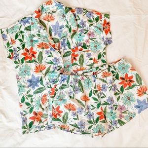 Love and Lore Pajamas | size s/m